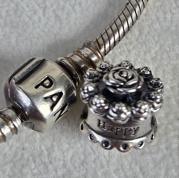 Genuine Retired PANDORA Happy Birthday Cake Charm Silver - Picture 1 of 3